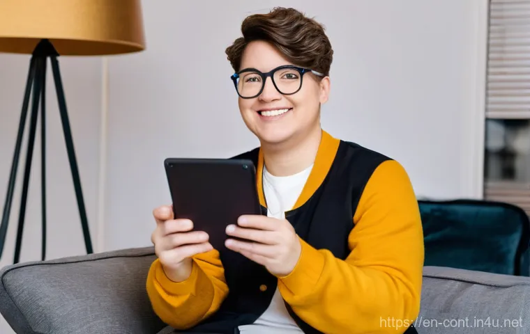 유튜브 쇼츠 애널리틱스 - **Prompt:** A dynamic and energetic male content creator in his mid-20s, with a charismatic smile, i...